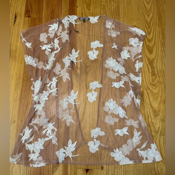 For Love and Lemons Orchids Kimono ONE SIZE Floral - Picture 9 of 9